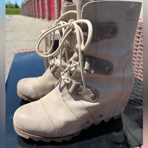 Sorel Joan of the Arctic Wedge, women’s size 8.5